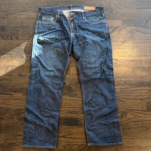 Jean Shop Men's Dark Blue Denim Jeans - Classic Straight Fit (like-new; wrinkle)